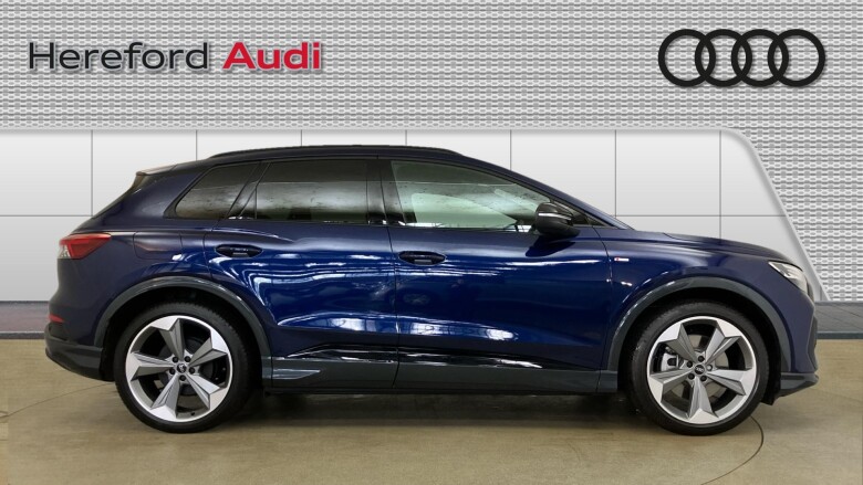 Audi Q4 e-tron 210kW 45 82kWh Black Edition 5dr Auto [Tech Pack] Electric Estate